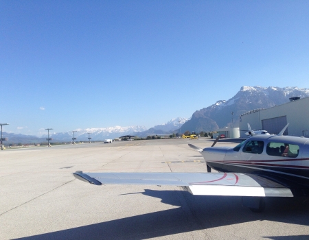 Mooney M20K at Salzburg Airport LOWS