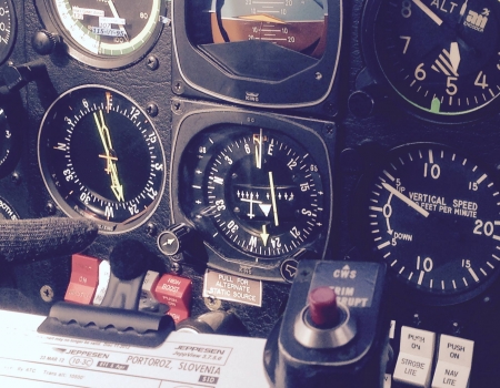 Mooney M20K Instrument Panel flying to Slovenia